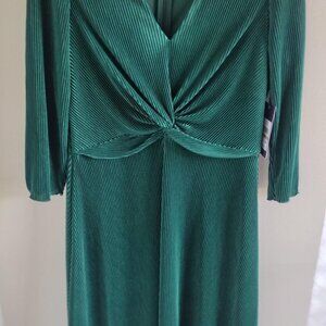 New Jessica Howard Emerald Green Special Occasion Dress